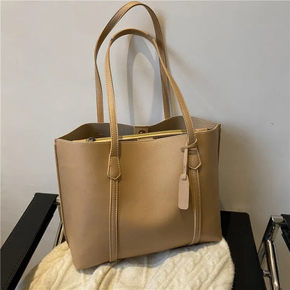 Alénia Studio — Casual Soft Leather Tote