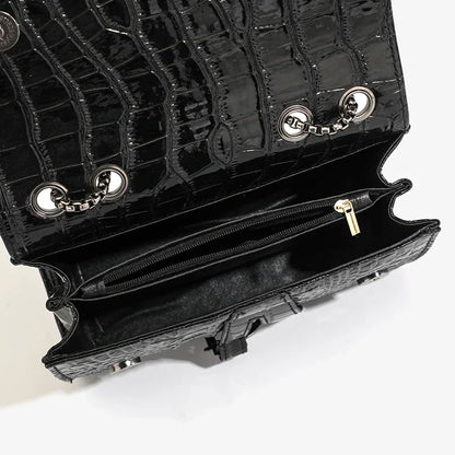 Velunia Signature - Premium Textured Leather