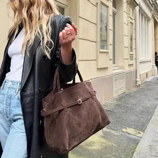 Veliora — Elegant Everyday Tote Bag